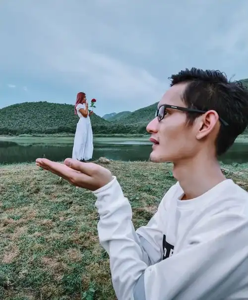  怎么能拍出好看又不做作的情侣照片