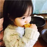 可爱萌娃情头一左一右超萌的小孩情侣