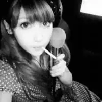  个性黑白女生头像我爱你不光因为你的样子