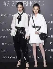 闺蜜同台,李沁和唐艺昕美翻天,胖迪和李溪芮却貌合神离满屏尴尬