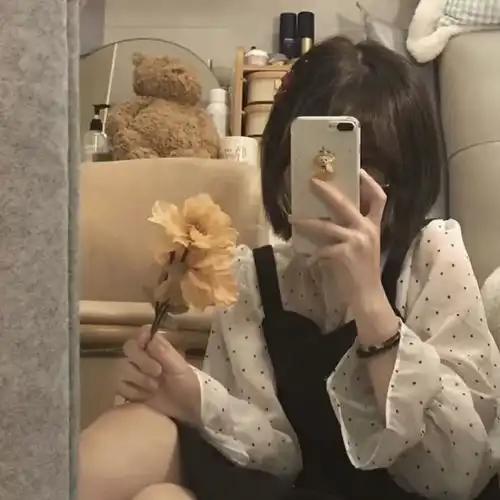  小众女生头像分享