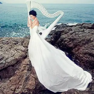  三亚婚纱摄影抹胸韩式2013新款海边沙滩白色韩版婚纱礼服拖尾