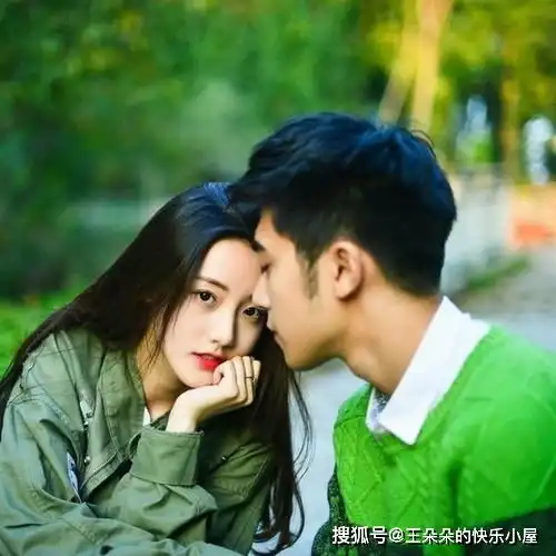  男人有这5种怪怪的举动,说明他已喜欢上了你,女人别不懂