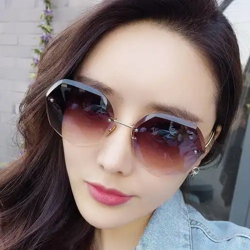  韩版墨镜女潮多边形镜片复古原宿风太阳眼镜新款无框眼镜圆脸墨镜