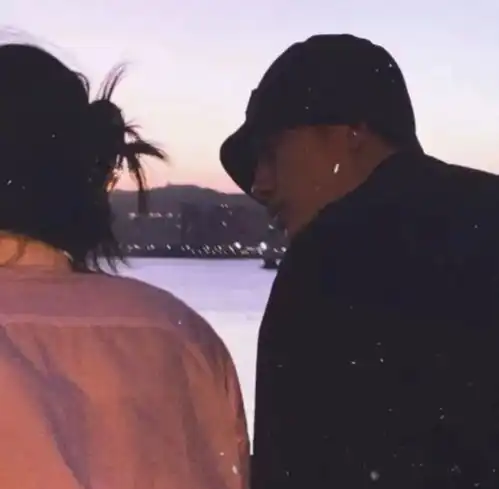  情头我还是放不下你,放不过自己