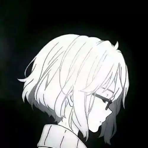  情侣头像你是我跑完八百米还想拥抱的人