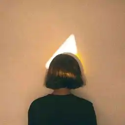  意境唯美女生qq头像一组18图