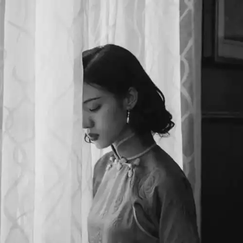  原宿风复古情侣头像