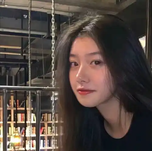  情侣头像绕了一圈回到原点