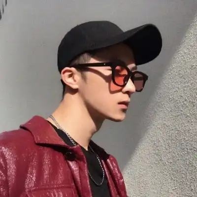  男生头像帅气冷酷霸气坚强是从放弃开始