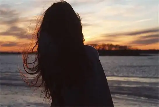  多少人的微信里,隐藏着另一个爱人